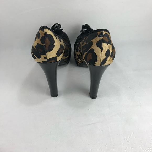 BCBG Leopard Design and Bow Toe Super High Heels (101) - Picture 6 of 8